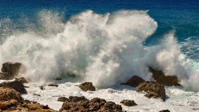 Απαγορευτικό απόπλου από Πειραιά, Ραφήνα και Λαύριο. Προειδοποίηση για 8 μποφόρ