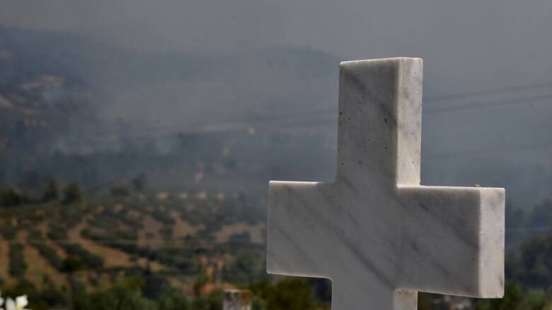 Έκλεψαν οστά από το Γ’ νεκροταφείο Αθηνών. “Ίσως για τελετές” εκτιμά η αστυνομία