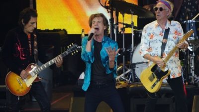 Συλλεκτικό νόμισμα για τα 60α γενέθλια των Rolling Stones. Στη μία πλευρά εικονίζεται η βασίλισσα Ελισάβετ