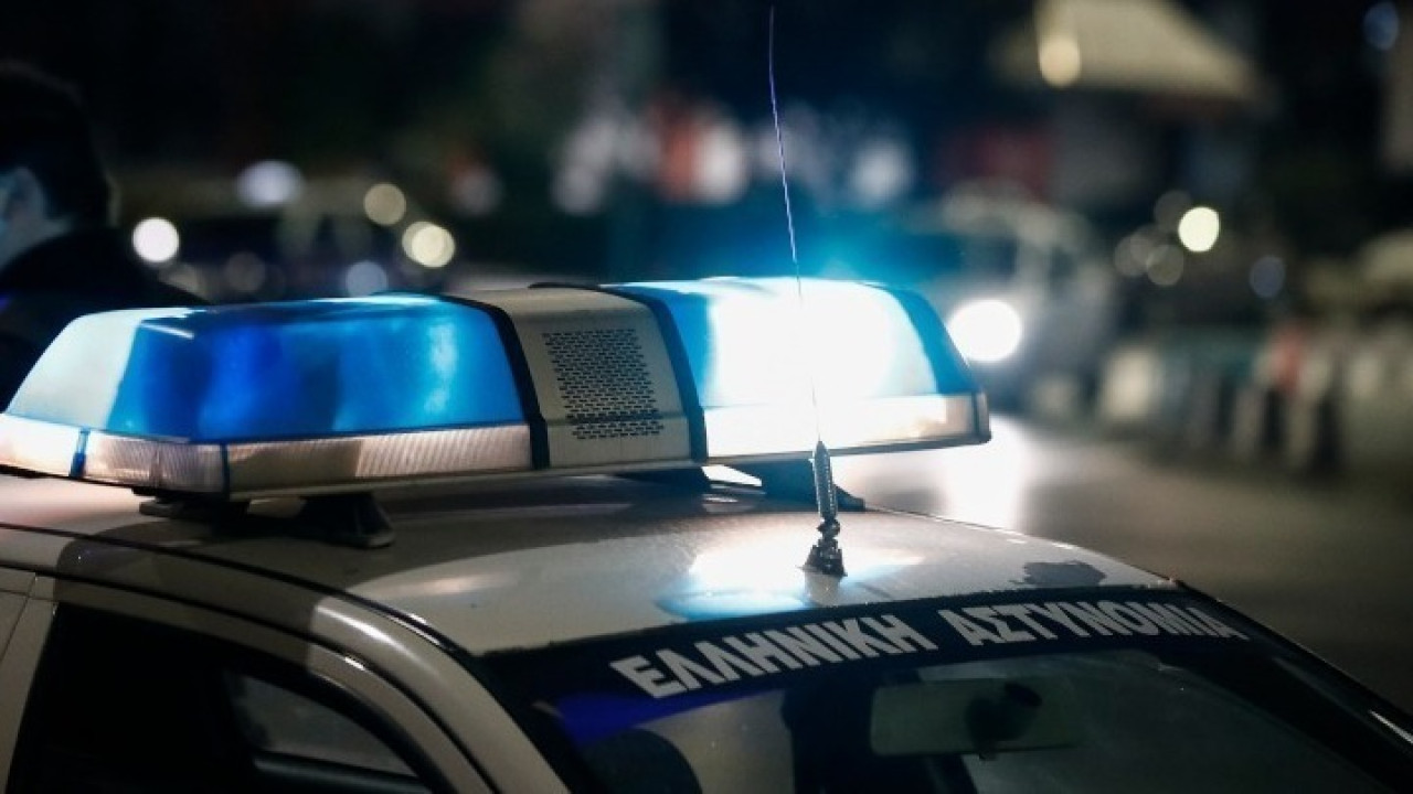 Ποινική δίωξη για κακούργημα στους τρεις συλληφθέντες που εξέδιδαν τη 14χρονη στη Νέα Σμύρνη