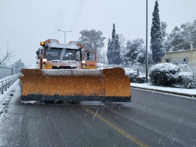 Νέο κύμα χιονοπτώσεων. Ποιες περιοχές θα επηρεαστούν. Αναλυτικά οι τροποποιήσεις στα δρομολόγια λεωφορείων και τρένων