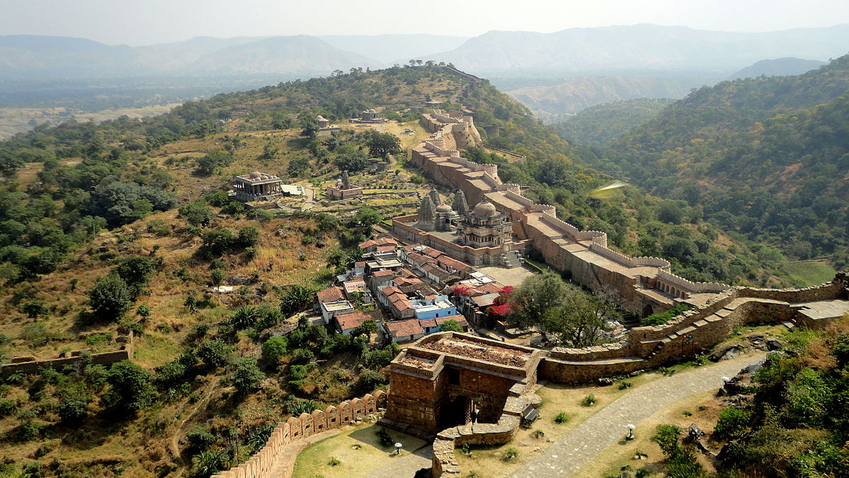 Aerial_view_of_Kumbhalgarh