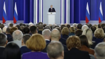 Οι ηχηρές απουσίες από το διάγγελμα Πούτιν. Ποιοι αποκοιμήθηκαν ενώ μιλούσε ο Ρώσος πρόεδρος