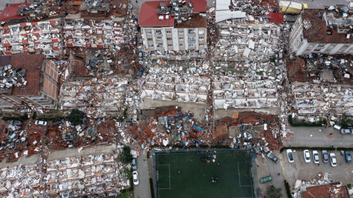 Επιχείρηση της ΕΜΑΚ για τον εντοπισμό των Ελλήνων στην Αντιόχεια. Οι πρώτες εκτιμήσεις των σωστικών συνεργείων (βίντεο)