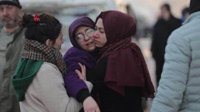 Σχεδόν 20.000 οι νεκροί από τους σεισμούς σε Τουρκία-Συρία. Σε απόγνωση εκατοντάδες χιλιάδες άστεγοι