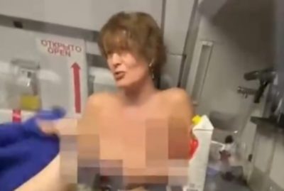 Ημίγυμνη γυναίκα προσπάθησε να μπει στο πιλοτήριο, σε πτήση της Aeroflot για Μόσχα (βίντεο)