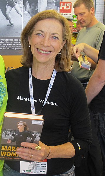 Kathrine_Switzer_at_the_2011_Berlin_Marathon_Expo