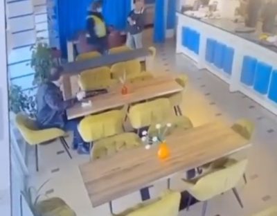Εν ψυχρώ δολοφονία επιχειρηματία μέσα σε καφετέρια στην Αλβανία. Το θύμα είχε υπάρξει υποψήφιος βουλευτής