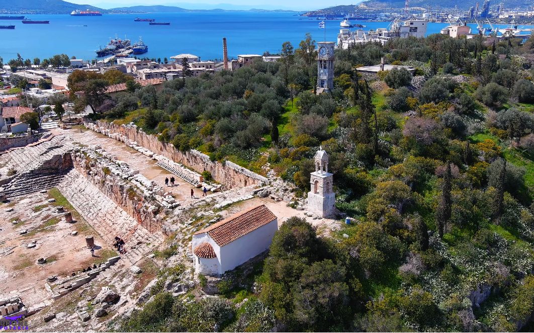 Η Παναγία Μεσοσπορίτισσα και το έθιμο της προσφοράς των καρπών της γης. Γιορτάζει μέσα στο αρχαιολογικό χώρο της Ελευσίνας