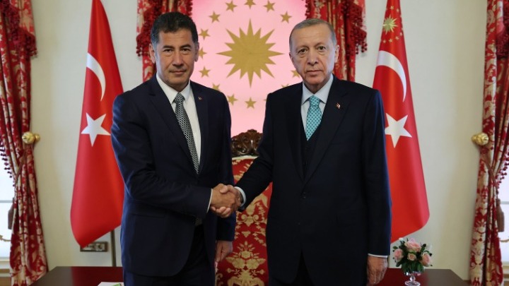 Εκλογές στην Τουρκία. Ο Σινάν Ογάν στηρίζει τον Ερντογάν για το δεύτερο γύρο