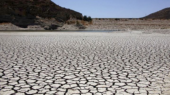 Νερό με δελτίο επιβάλλει η κυβέρνηση της Πορτογαλίας στον Nότο λόγω της ξηρασίας