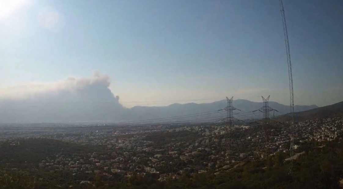 Eθνικό Αστεροσκοπείο: Βίντεο με το πως ξεκίνησε η φωτιά στην Πάρνηθα. Οι κίνδυνοι στην ατμόσφαιρα από τις φωτιές