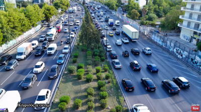 Εικόνες από τον μποτιλιαρισμένο Κηφισό λόγω της απεργίας. Από τη λεωφόρο περνούν καθημερινά τουλάχιστον 150 χιλ οχήματα