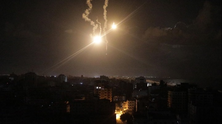 Το Ισραήλ ανακοίνωσε ότι χτύπησε 100 στόχους της Χαμάς, εξουδετέρωσαν τρομοκρατική ομάδα. Νεκρός στέλεχος του Ναυτικού