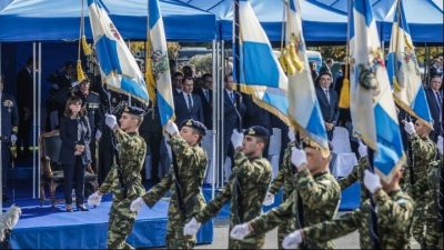 Σε εξέλιξη η στρατιωτική παρέλαση για την 28η Οκτωβρίου στη Θεσσαλονίκη και η μαθητική στην Αθήνα (live εικόνα)