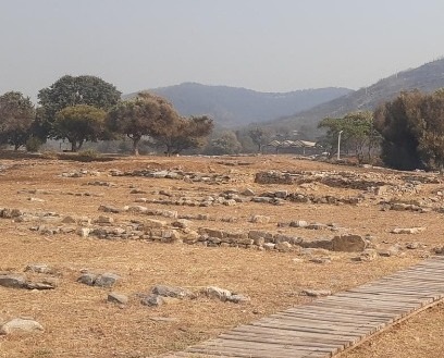 Αρχαιολόγοι ανακάλυψαν γιγάντια αίθουσα μέσα σε βασιλικό τάφο από την Εποχή του Χαλκού. Σε ποιον ανήκει