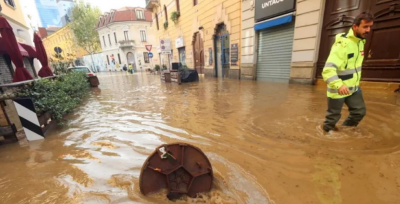 Τρεις νεκροί στην Ιταλία από τις πλημμύρες. Χείμαρροι οι δρόμοι στην Τοσκάνη, κηρύχθηκε σε κατάσταση έκτακτης ανάγκης