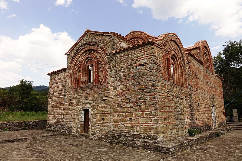Red_Church_A_Byzantine_church