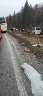 Τουριστικό λεωφορείο με Έλληνες συγκρούστηκε με νταλίκα στη Βουλγαρία. 10 τραυματίες