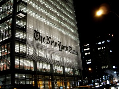 Οι «New York Times» έκαναν αγωγή σε Microsoft και OpenAI. Η απειλή της τεχνητής νοημοσύνης στα ΜΜΕ και η λογοκλοπή