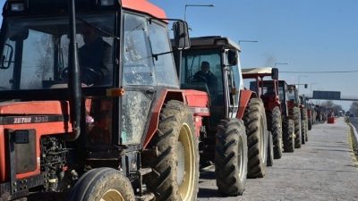 Συλλαλητήριο με τρακτέρ στην Αθήνα την Τρίτη αποφάσισαν οι αγρότες. Θα κλείσουν και τελωνεία, λιμάνια, δρόμους