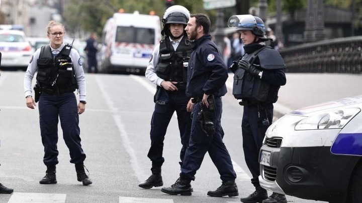 Απίστευτο έγκλημα στη Γαλλία. 30χρονος σκότωσε τη σύντροφό του για χάρη της «ανύπαρκτης» ερωμένης του