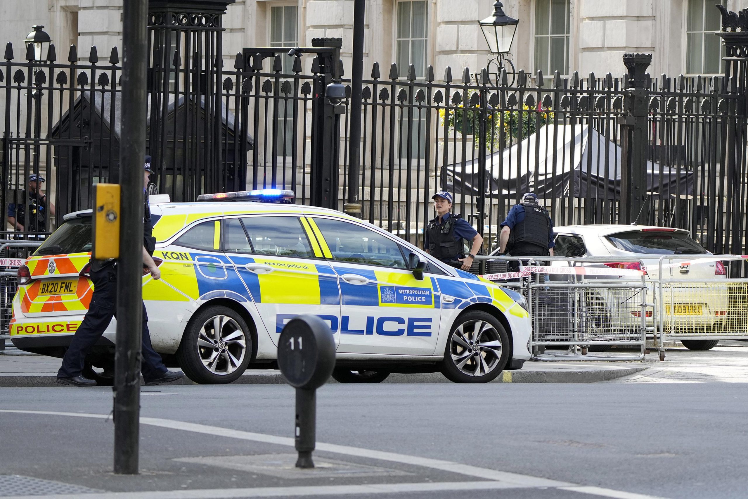 Downing Street. Τρεις τραυματίες και δεκάδες συλλήψεις σε διαδήλωση στο Λονδίνο για την Παλαιστίνη