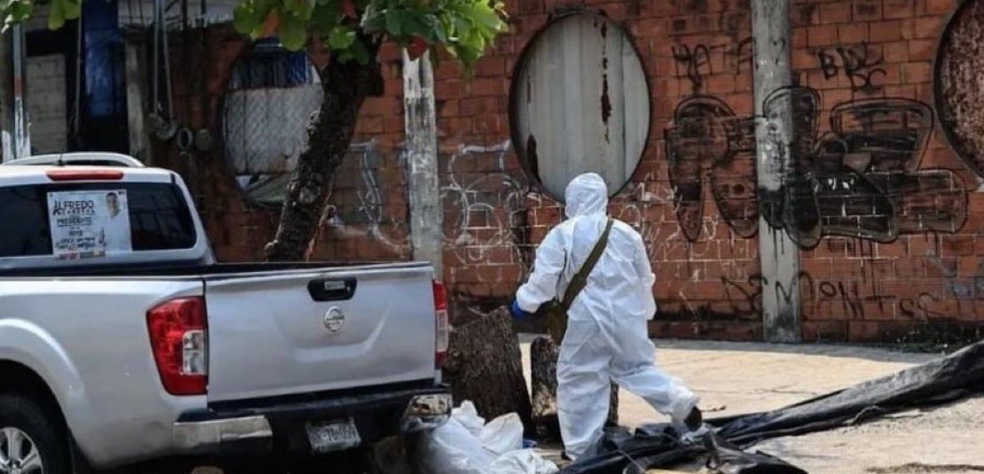 Βρέθηκαν διαμελισμένα πτώματα σε πυρπολημένο όχημα στο Μεξικό. Ανάμεσά τους υποψήφιος δήμαρχος