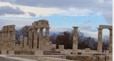 Σημαντική ανακάλυψη στις Αίγες. Αρχαιολόγοι ενδεχομένως να βρήκαν το λουτρό του Μέγα Αλέξανδρου