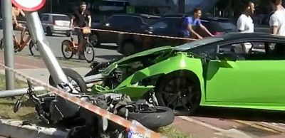 Η στιγμή που οδηγός εμβολίζει με τη Lamborghini τη μηχανή του κλέφτη που του πήρε το Rolex σε φανάρι στο Σάο Πάολο