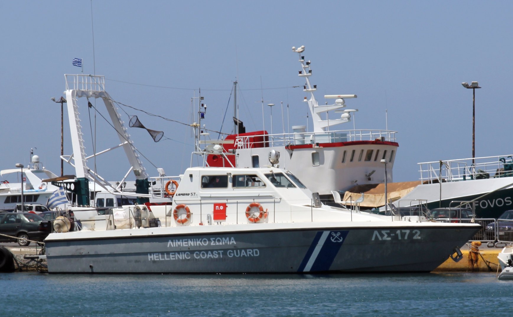 Με βαρίδι στο πόδι η σορός άνδρα που εντοπίστηκε στο Σχοινιά. Ήταν 20 μέρες στη θάλασσα. Το τατουάζ δίνει απαντήσεις