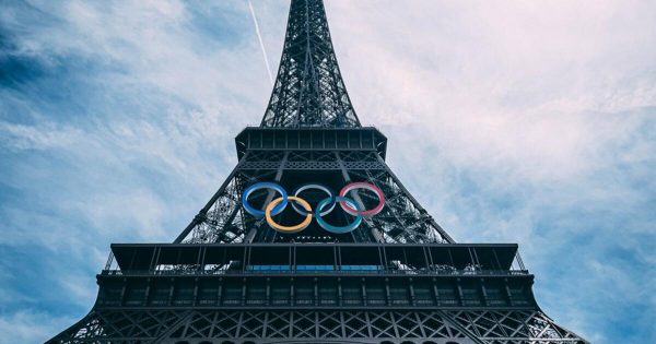 Η ζωή στο Ολυμπιακό Χωριό στο Παρίσι και η θερμή υποδοχή στους 8 Παλαιστίνιους αθλητές