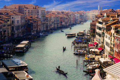Το απίστευτο ποσό που έβγαλε η Βενετία με την επιβολή εισόδου στην πόλη για τους τουρίστες
