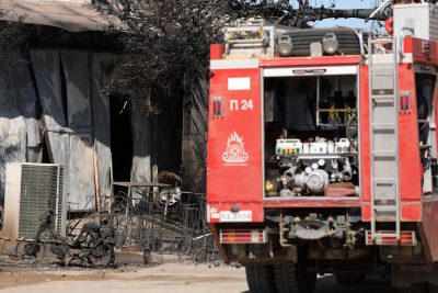 Η ενημέρωση για τη φωτιά στην Αττική. «Χωρίς ενεργό μέτωπο» λέει ο Κικίλιας