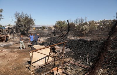 Αναλυτικά τα μέτρα για τη στήριξη των πληγέντων από τη φωτιά στην Αττική