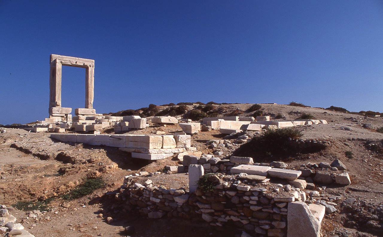 Πληρότητες που φτάνουν και το 80% το φθινόπωρο στα ξενοδοχεία της χώρας. “Σεζόν διαρκείας” για τον τουρισμό