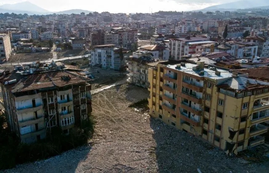 Σεισμός 6,1 Ρίχτερ στην ανατολική Τουρκία. Με εστιακό βάθος 9 χιλιομέτρων (βίντεο)