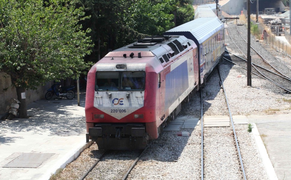 Παρ’ ολίγον σύγκρουση τρένων στην Πιερία. Έρευνα για το περιστατικό. Η ανακοίνωση του ΟΣΕ