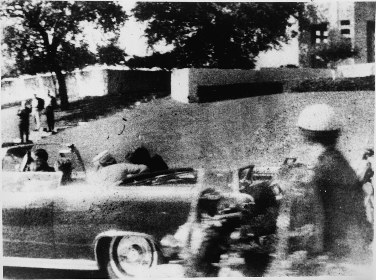 Moorman_photo_of_JFK_assassination